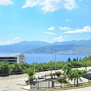 Apartman Flumine, Fiume