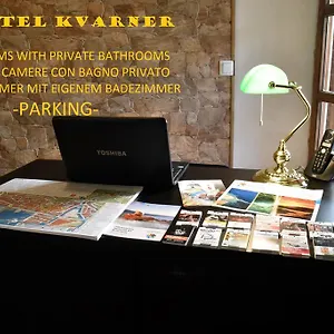 Kvarner- Private & Dorms Hostal