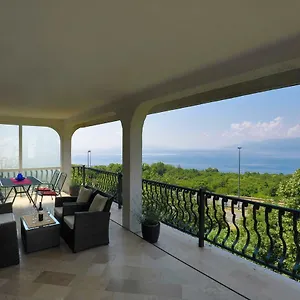 Apartman Vrata Jadrana 1, Fiume