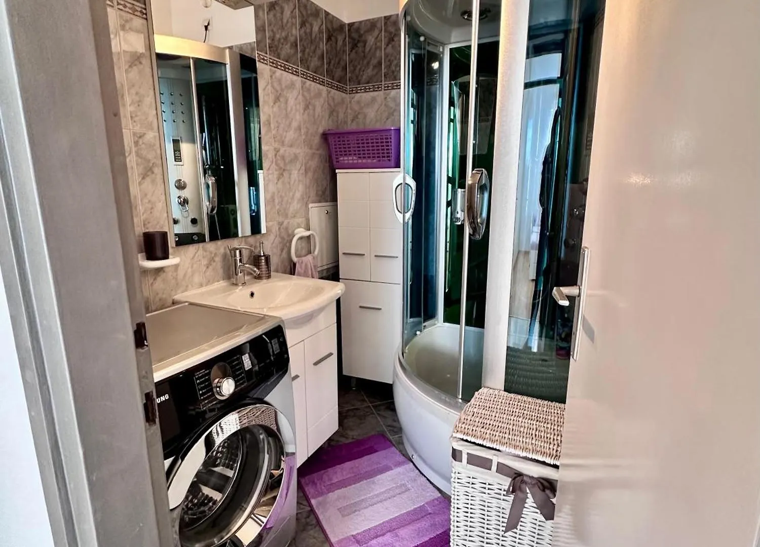 Apartment Purple Rijeka
