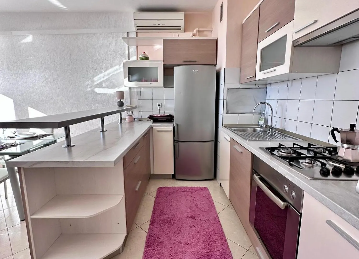 Apartment Purple Rijeka 0*,